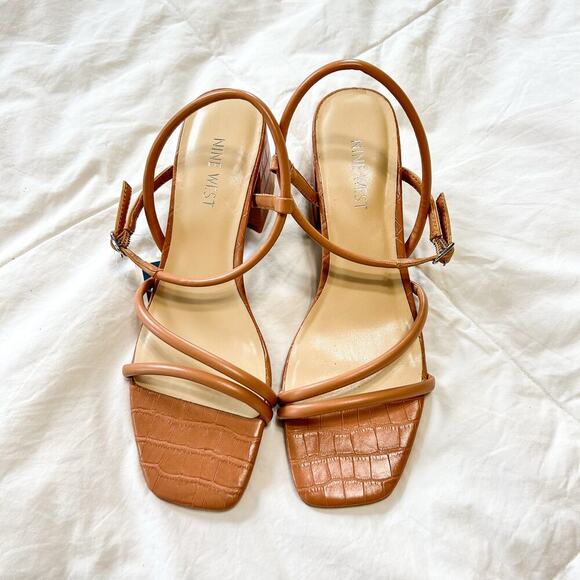 NWT Nine West Tan Strappy Block Heel Sandals Croc Embossed Women’s Size 8 - Picture 1 of 5